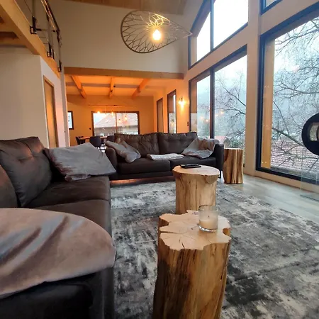 Lignum, Exceptionnel - Sauna & - Vue Sur Les Montagnes, 8 Minutes Des Pistes. Holiday home