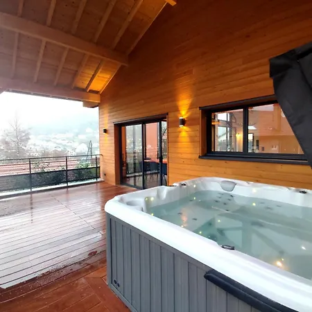 Lignum, Exceptionnel - Sauna & - Vue Sur Les Montagnes, 8 Minutes Des Pistes. Holiday home *
